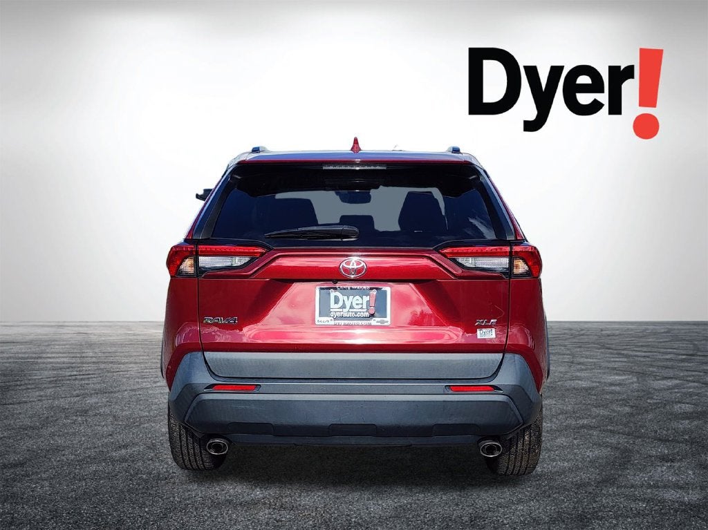 2022 Toyota RAV4 XLE