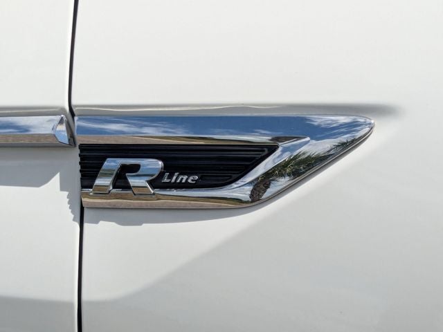 2021 Volkswagen Tiguan 2.0T SE R-Line Black