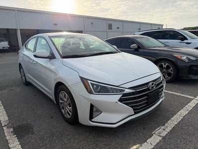 2019 Hyundai Elantra SE