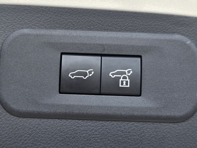 2025 Lexus NX 450h+ Luxury