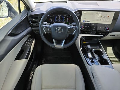 2025 Lexus NX 450h+ Luxury