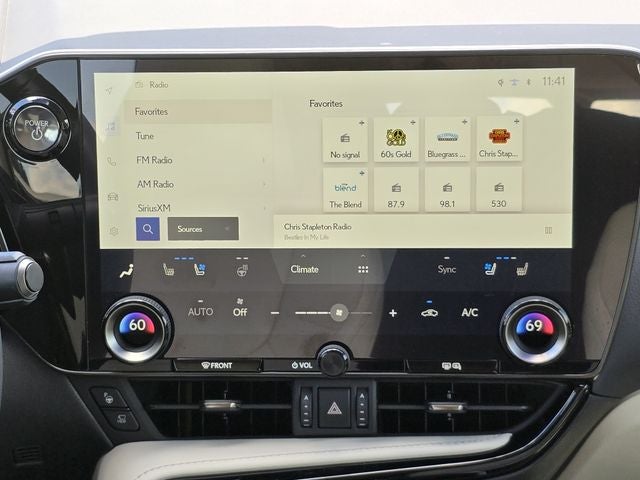 2025 Lexus NX 450h+ Luxury