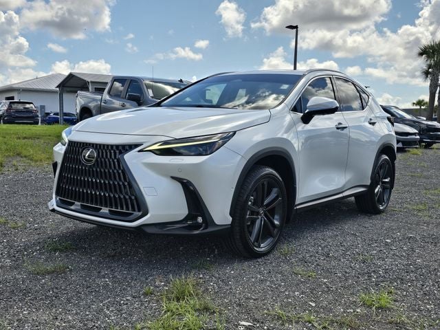 2025 Lexus NX 450h+ Luxury