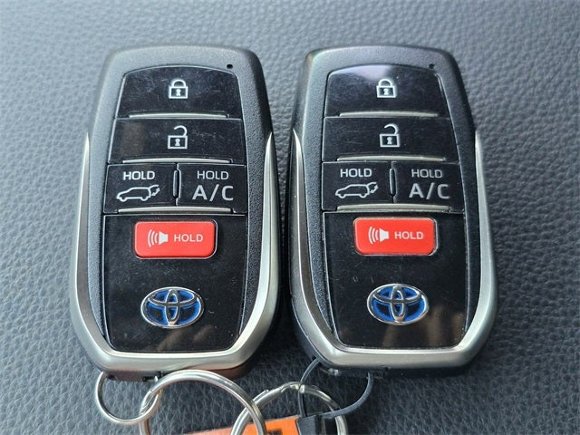 2022 Toyota RAV4 Prime SE