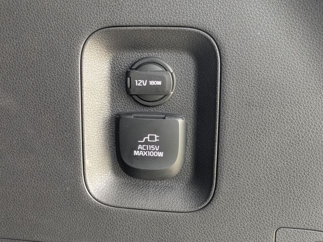 2024 Kia Carnival SX