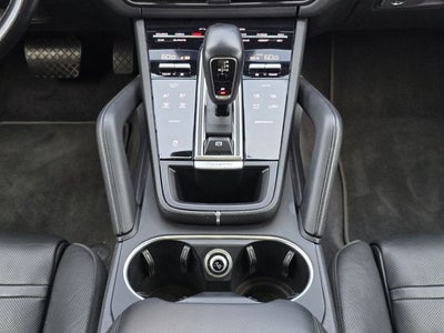 2020 Porsche Cayenne Base