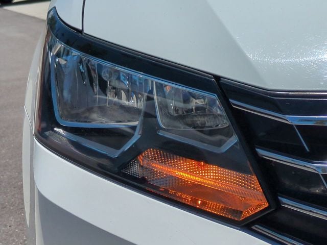 2017 Volkswagen Passat 1.8T S
