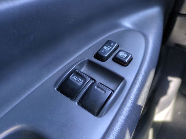 2001 Toyota Camry Solara SLE