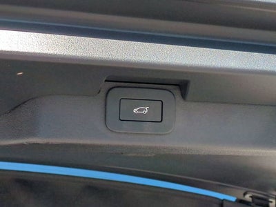 2023 Land Rover Discovery S R-Dynamic