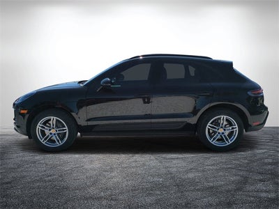 2023 Porsche Macan Base