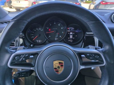2021 Porsche Macan Base