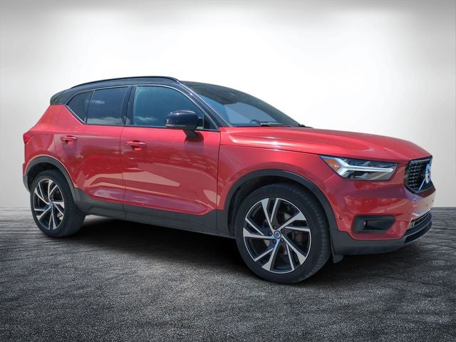 2019 Volvo XC40 R-Design