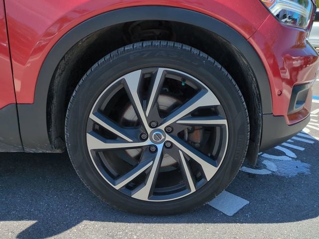 2019 Volvo XC40 R-Design