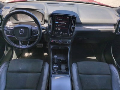2019 Volvo XC40 R-Design