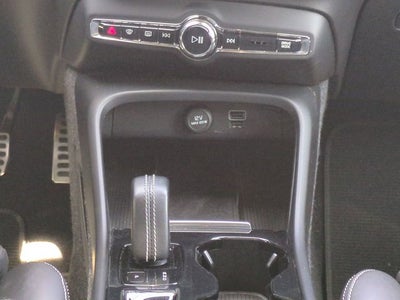 2019 Volvo XC40 R-Design