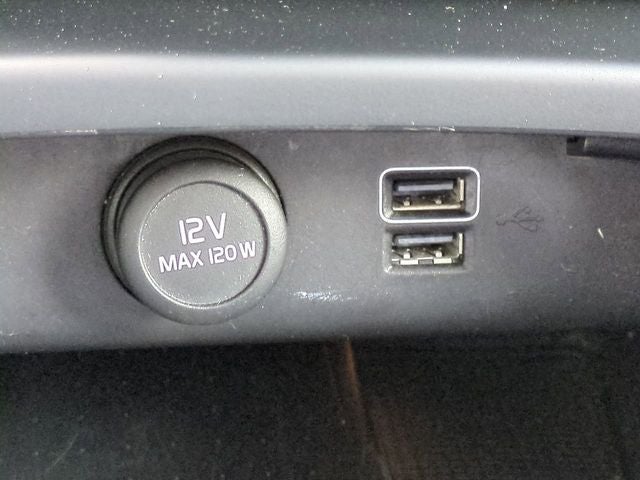 2019 Volvo XC40 R-Design